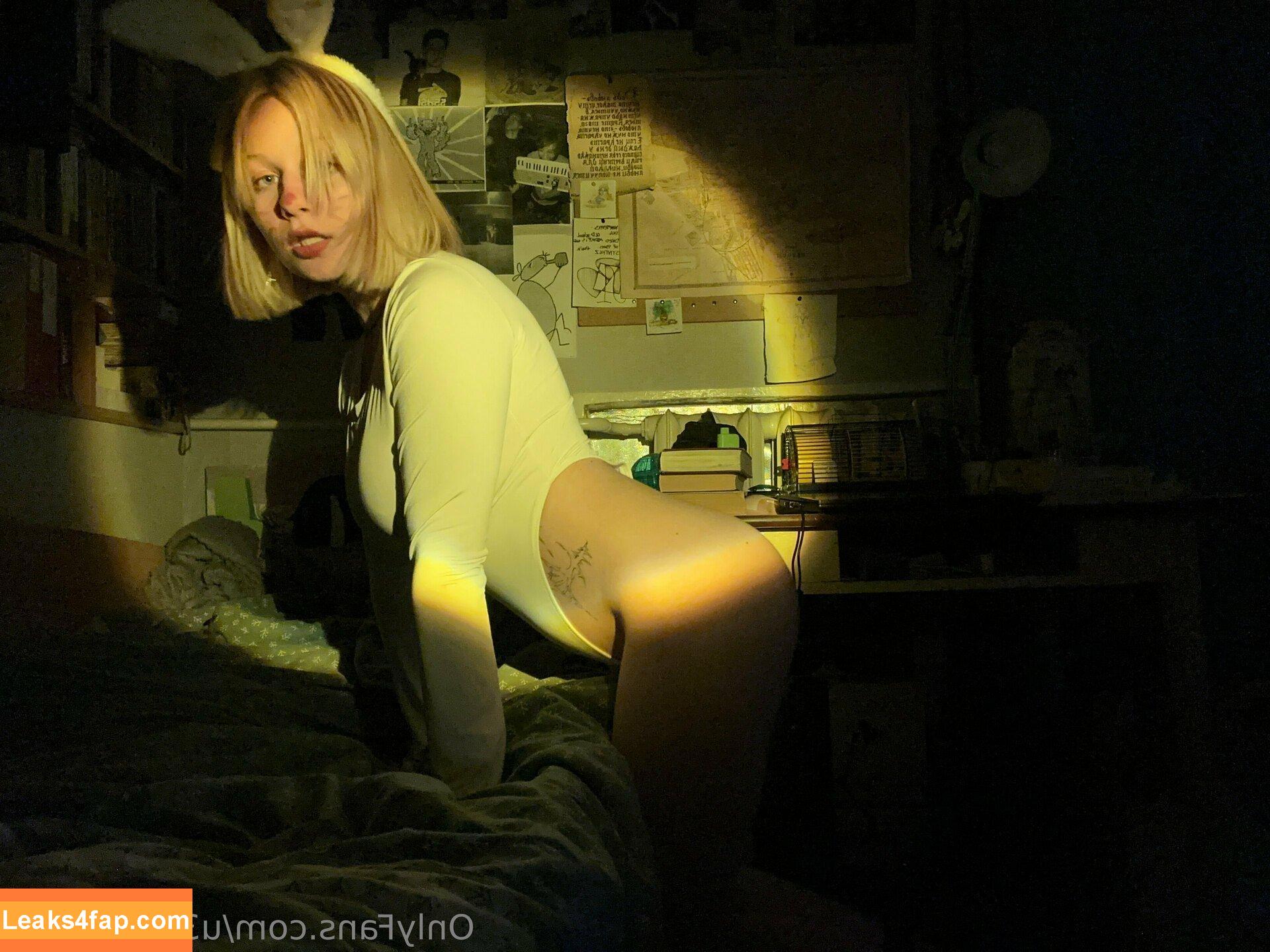 lillie_france / lillie_french leaked photo photo #0041