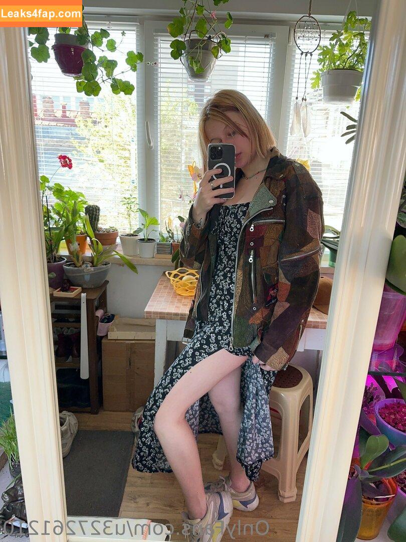 lillie_france / lillie_french leaked photo photo #0044