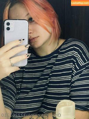 lillie_france photo #0048