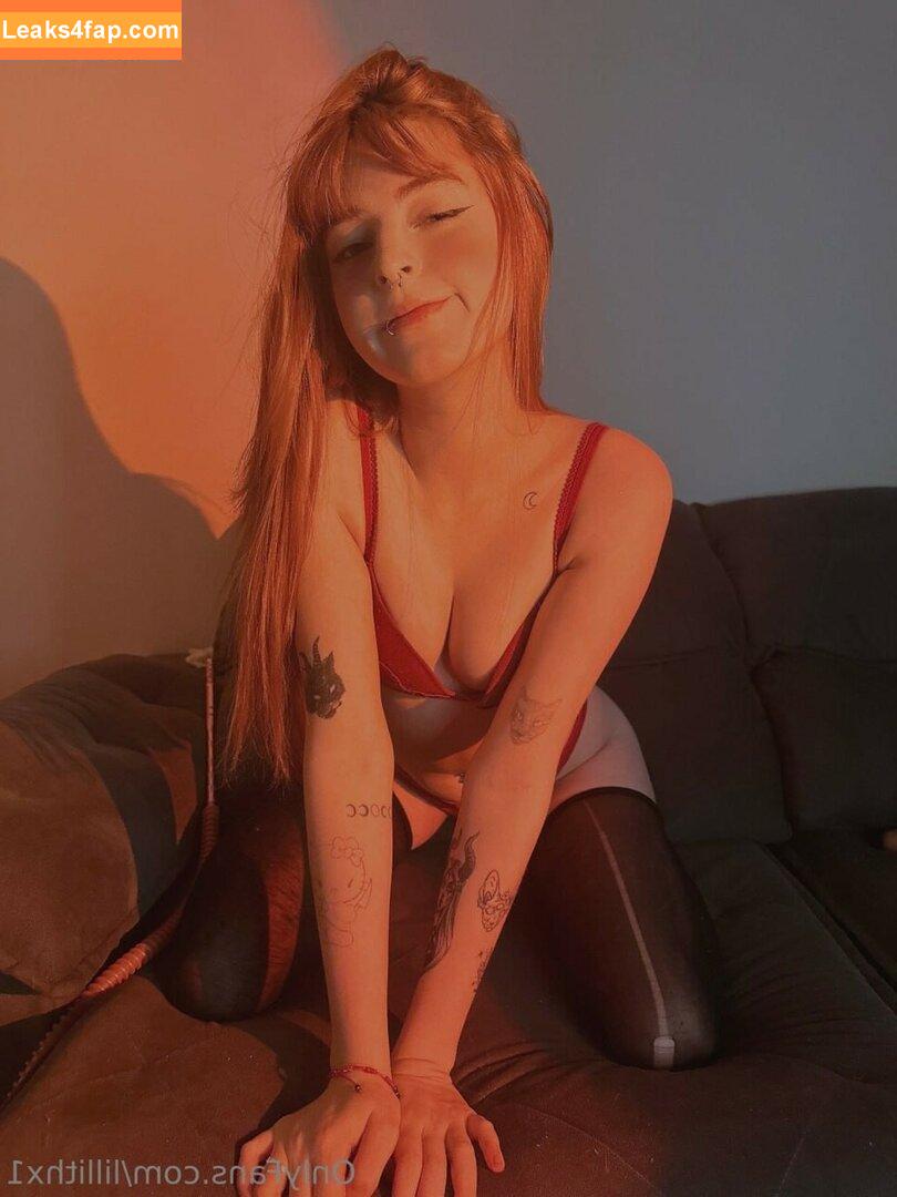Lillithx / _LarissaU_ / lillithxox / x.lillithx leaked photo photo #0040