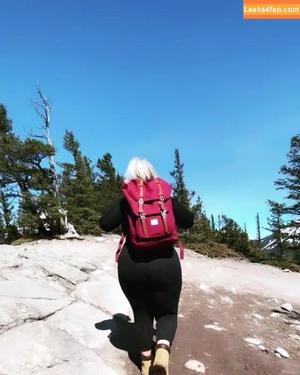 Lilly Alcorn photo #0019