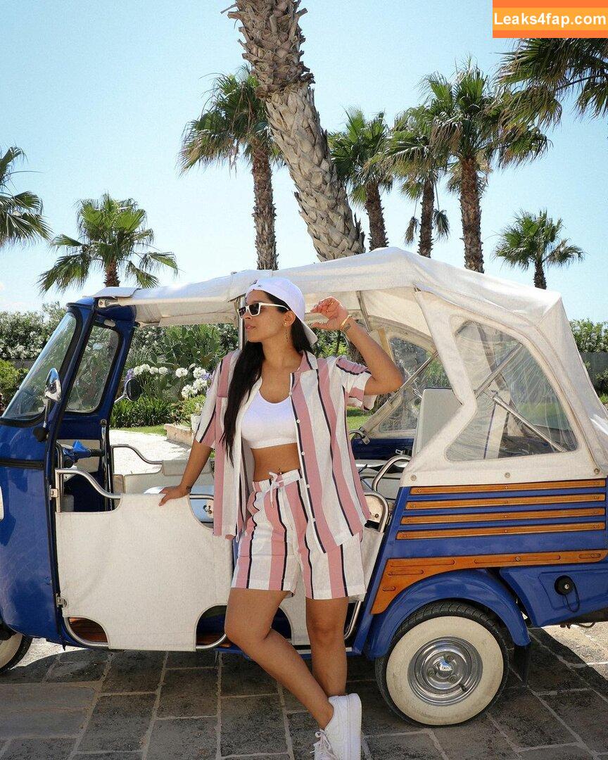 Lilly Singh / lilly leaked photo photo #0027