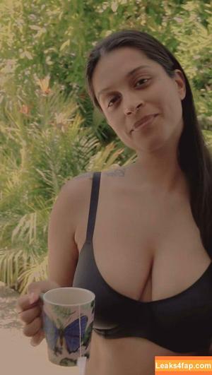 Lilly Singh photo #0025