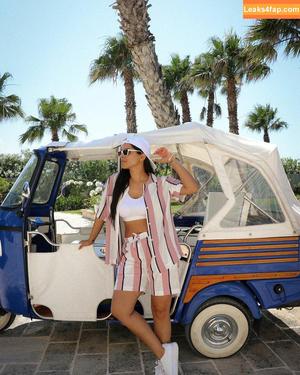 Lilly Singh photo #0027