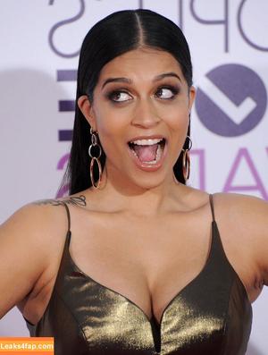 Lilly Singh photo #0069