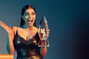 Lilly Singh photo #0070