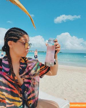 Lilly Singh photo #0091