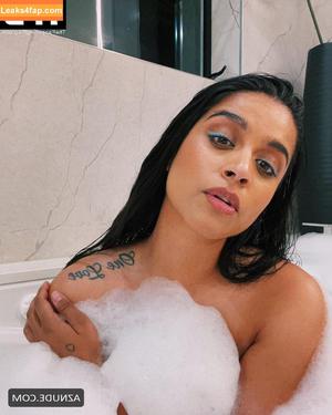 Lilly Singh photo #0262