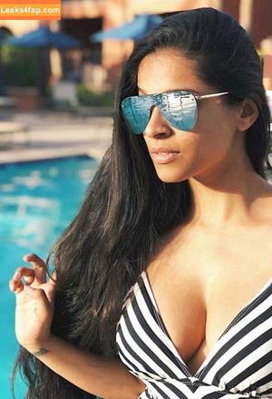 Lilly Singh photo #0280