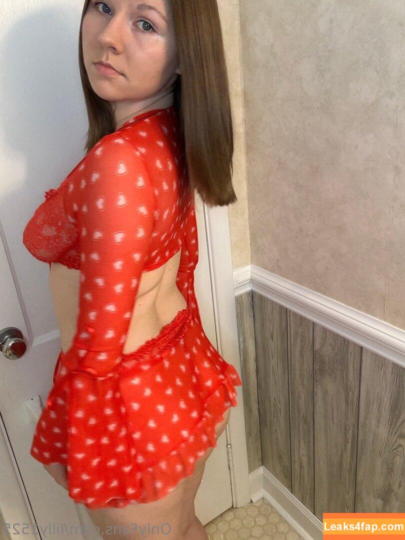 lilly1525 / lilly15.25 leaked photo photo #0055
