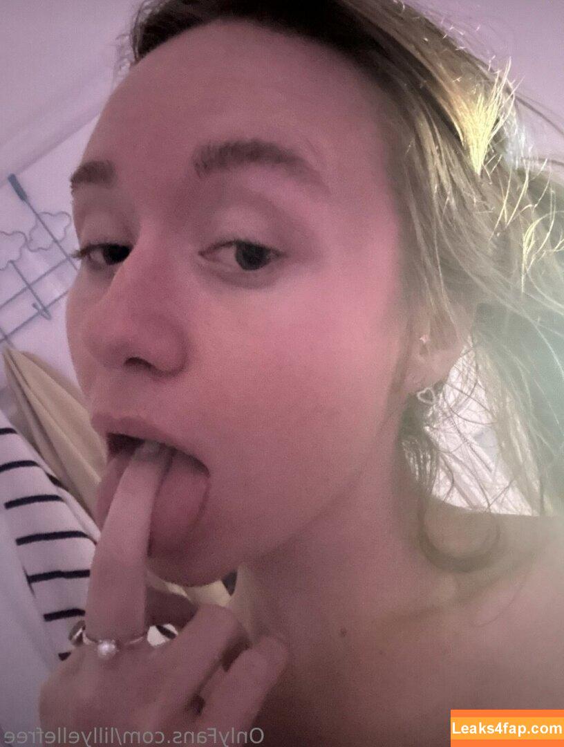 lillyellexo /  leaked photo photo #0009