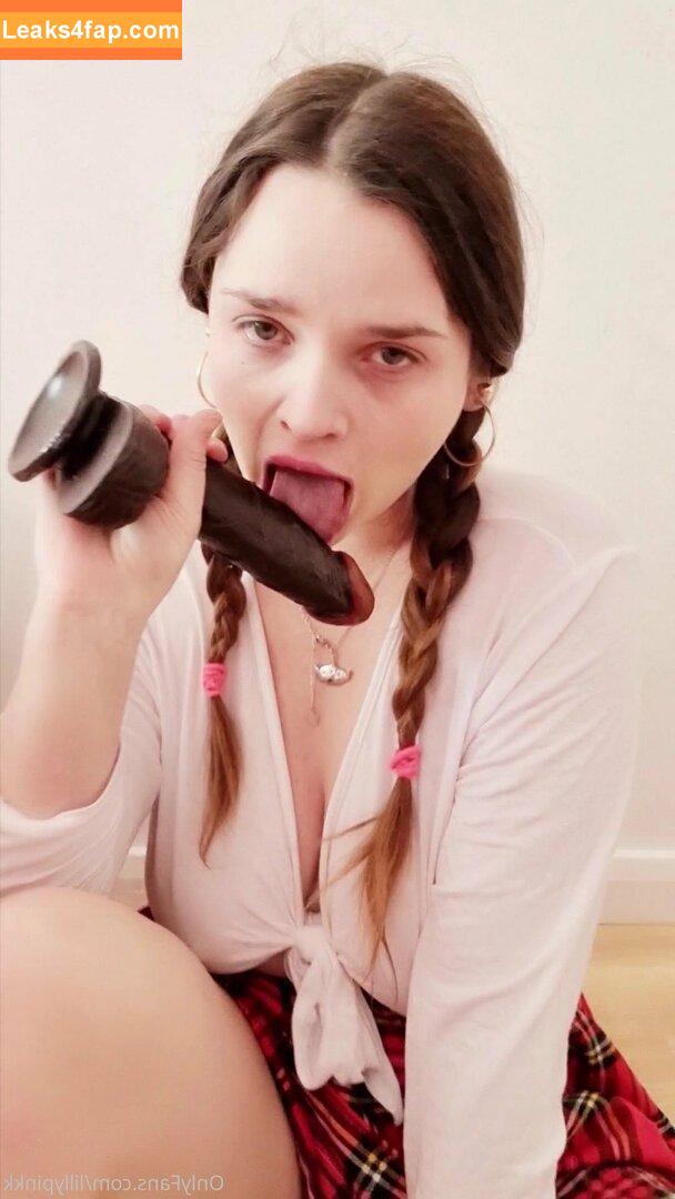lillypinkk / Lilly P / Lilly__Pinkk / lilly.pie.pinkk leaked photo photo #0357