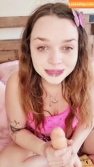 lillypinkk photo #0350