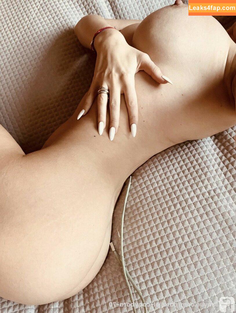 Lillyroma1982 / Lilly Roma / lillyroma32 leaked photo photo #1349