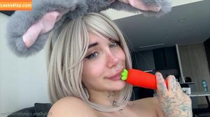 lilmilkfree photo #0039