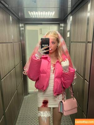 lilolendis photo #0050