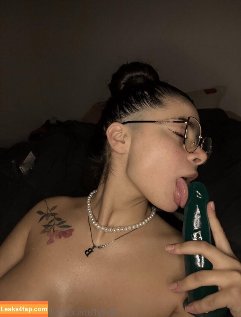 Lilou Valen / lilou_valenn / valenxdylan leaked photo photo #0011