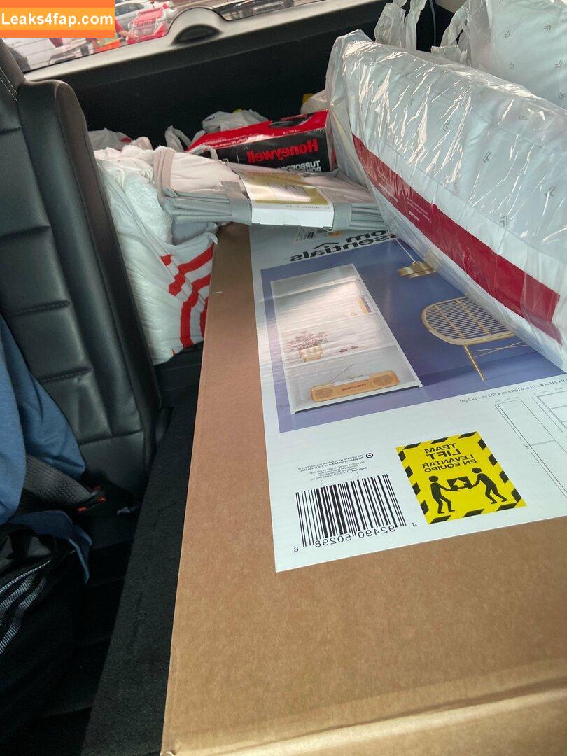 lilrosiedoll / rosiegirllondon leaked photo photo #0036