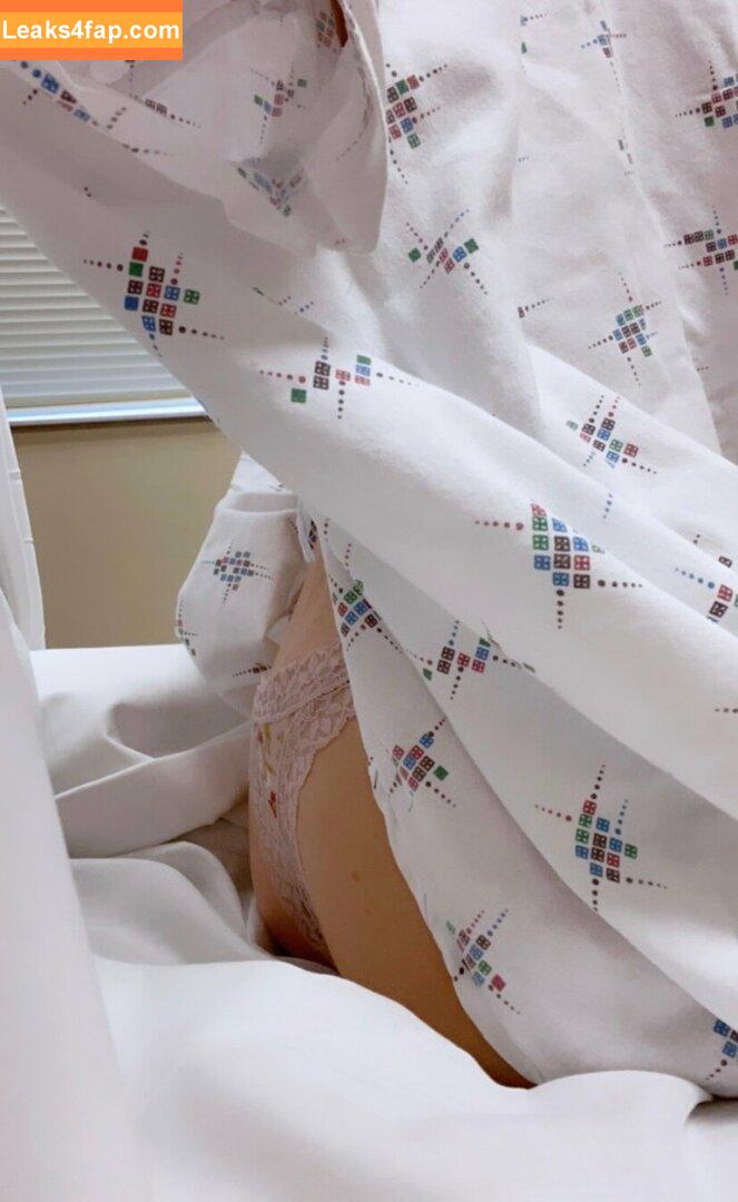 lilrosiedoll / rosiegirllondon leaked photo photo #0042