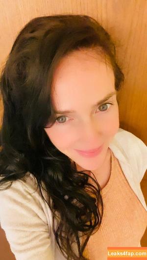 lilrosiedoll photo #0040