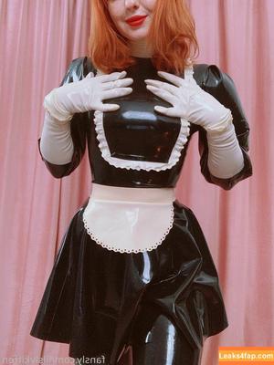 Lilslvkitten photo #0133