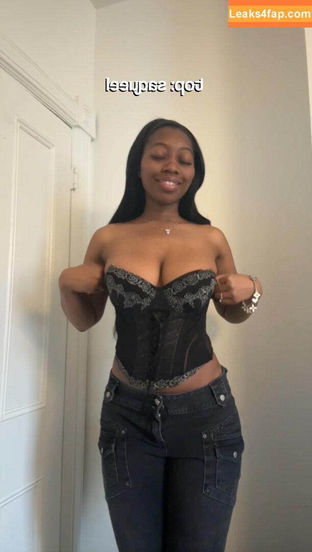Liltecette / herthoughts36-free / trsunmola leaked photo photo #0123