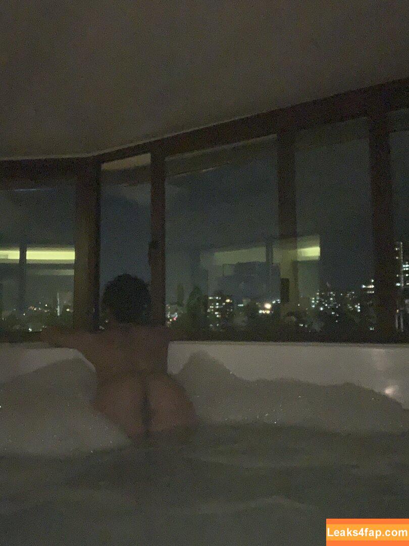 lilveronicar / Veronica Rodriguez / vrodlive leaked photo photo #0292
