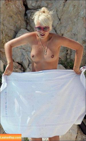 Lily Allen photo #0012