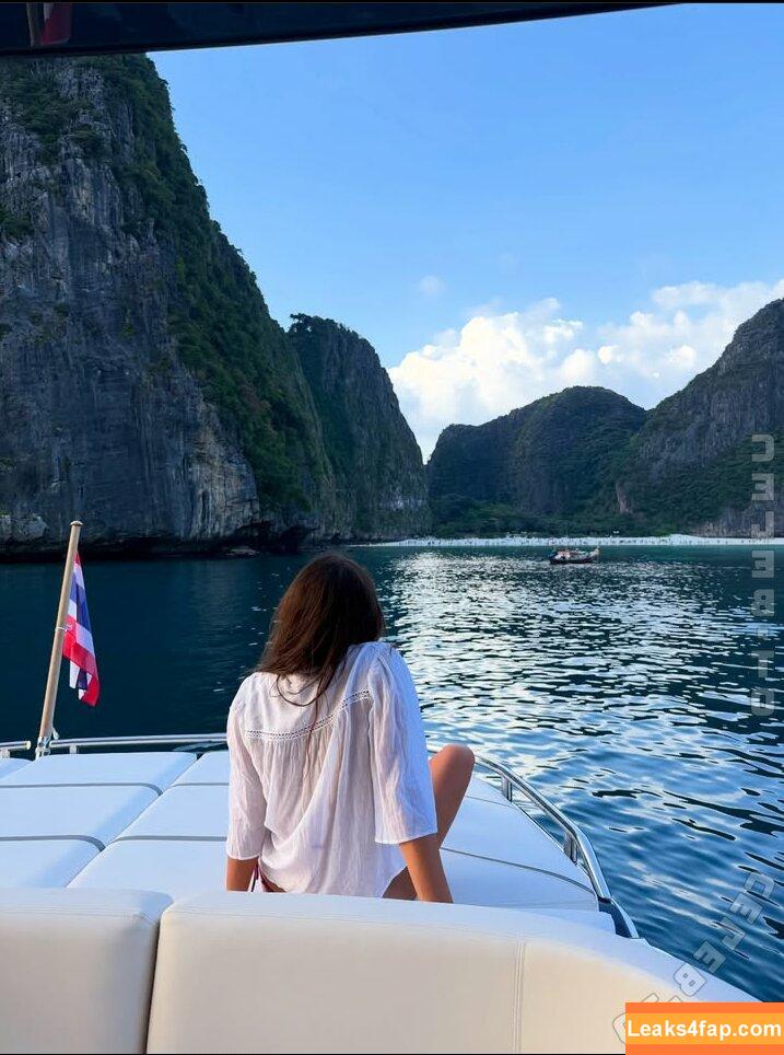 Lily Chee / https: / lilychee leaked photo photo #0957