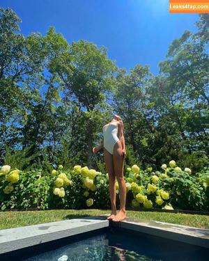 Lily Chee фото #0024