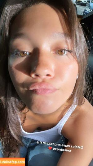 Lily Chee фото #0026