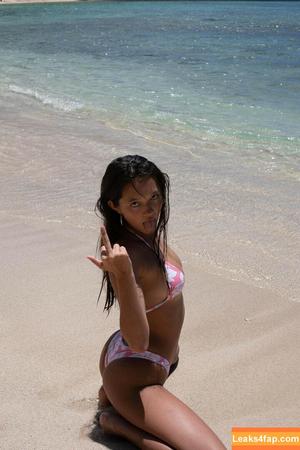 Lily Chee фото #0036