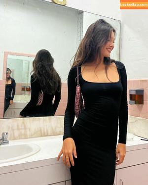 Lily Chee фото #0059