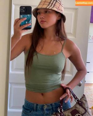 Lily Chee photo #0154