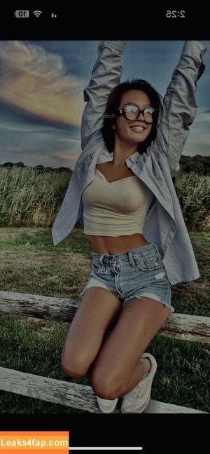 Lily Chee photo #0192