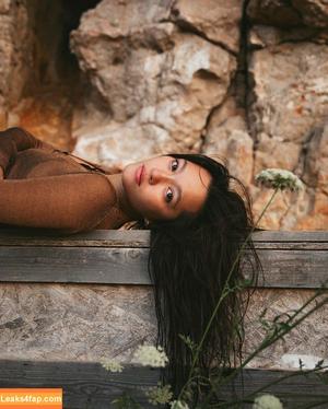 Lily Chee photo #0481