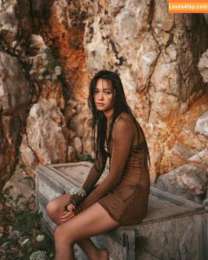Lily Chee photo #0487