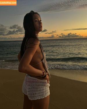 Lily Chee photo #0589