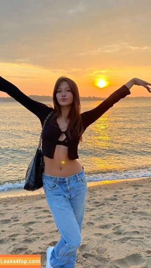 Lily Chee photo #0613