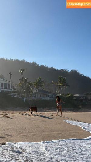 Lily Chee photo #0940