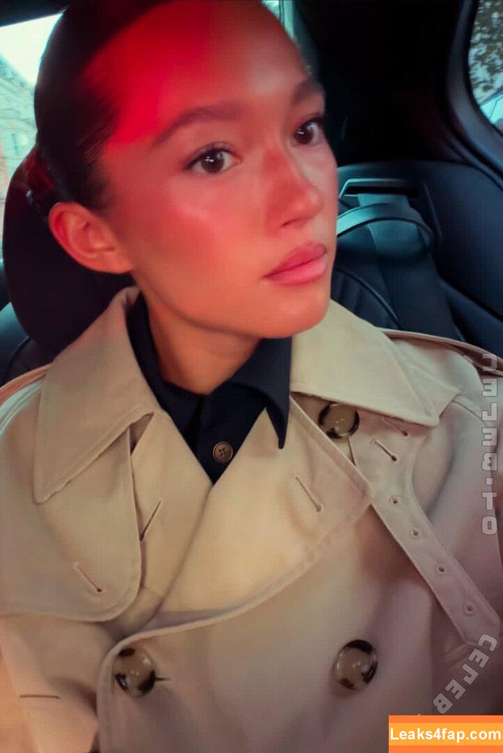 Lily Chee / https: / lilychee слитое фото фото #1142