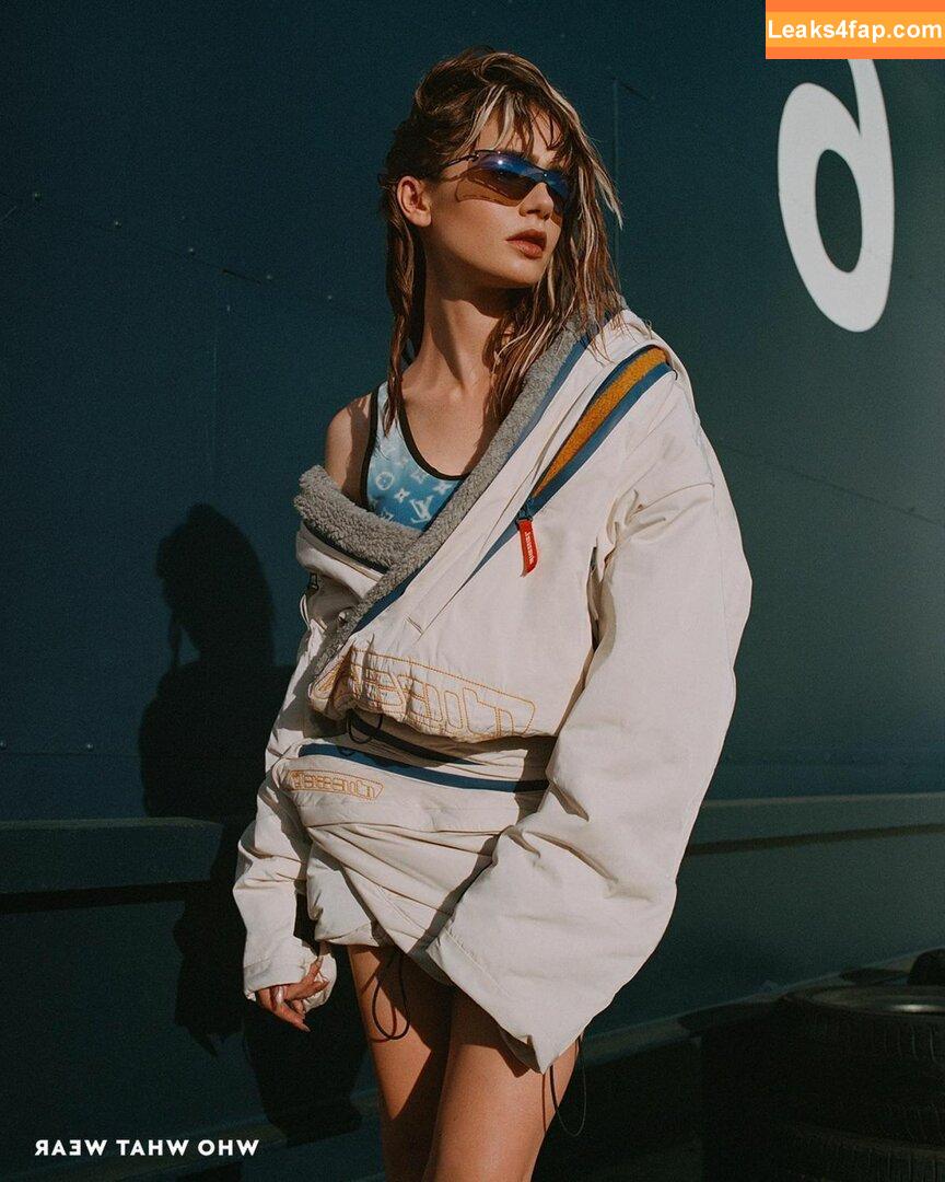 Lily Collins / lily_collins / lilyjcollins leaked photo photo #0037