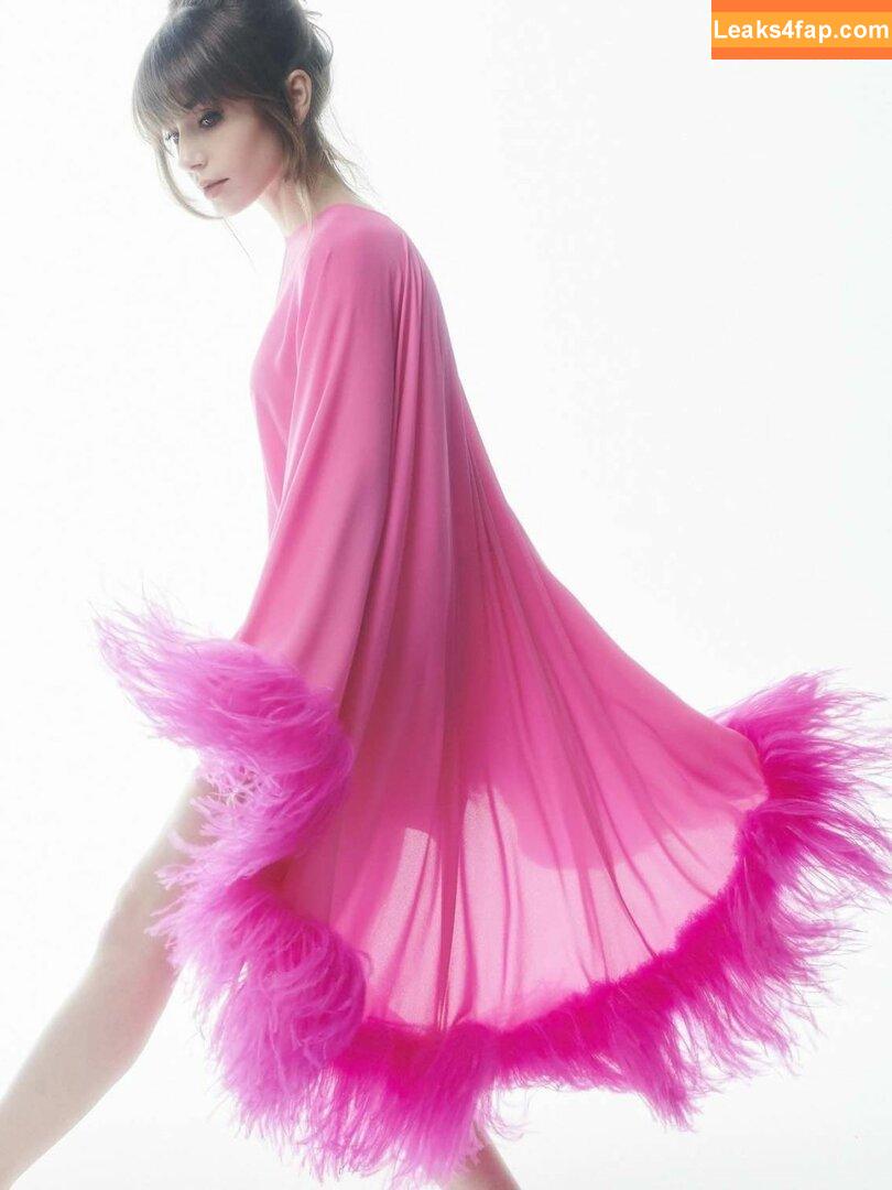 Lily Collins / lily_collins / lilyjcollins leaked photo photo #0055