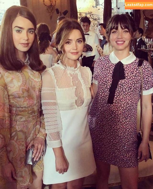 Lily Collins / lily_collins / lilyjcollins leaked photo photo #0320