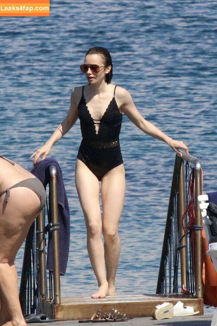 Lily Collins / lily_collins / lilyjcollins leaked photo photo #0321