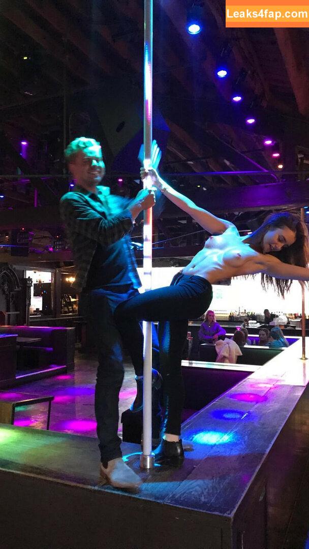 Lily Collins / lily_collins / lilyjcollins leaked photo photo #0425