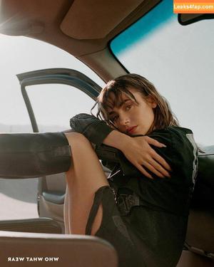 Lily Collins photo #0062