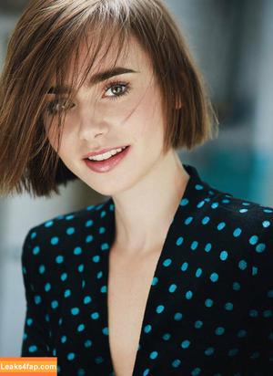 Lily Collins photo #0076
