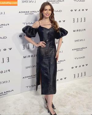 Lily Collins photo #0107