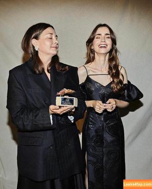 Lily Collins photo #0109